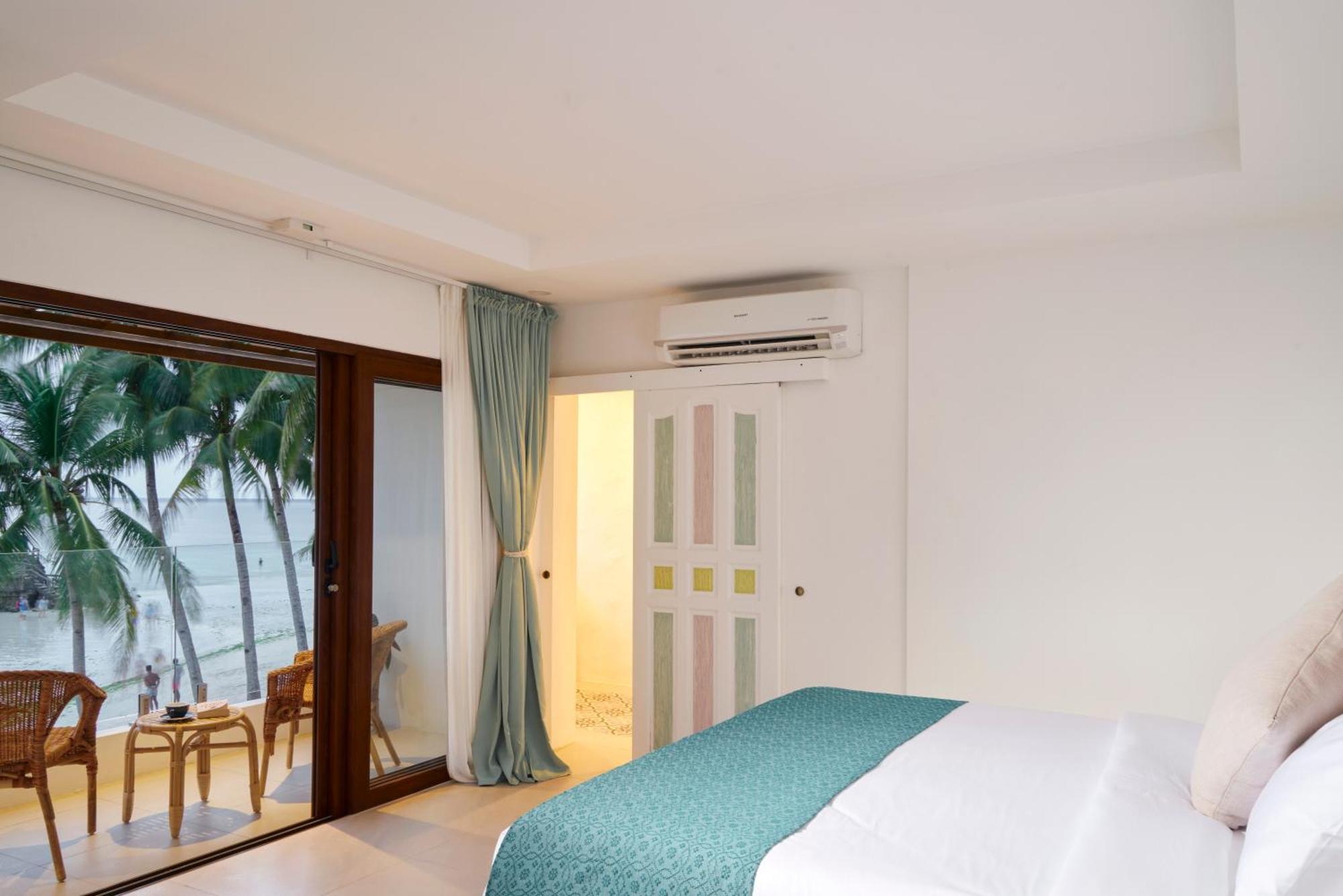 Seaworthy Boracay Resort