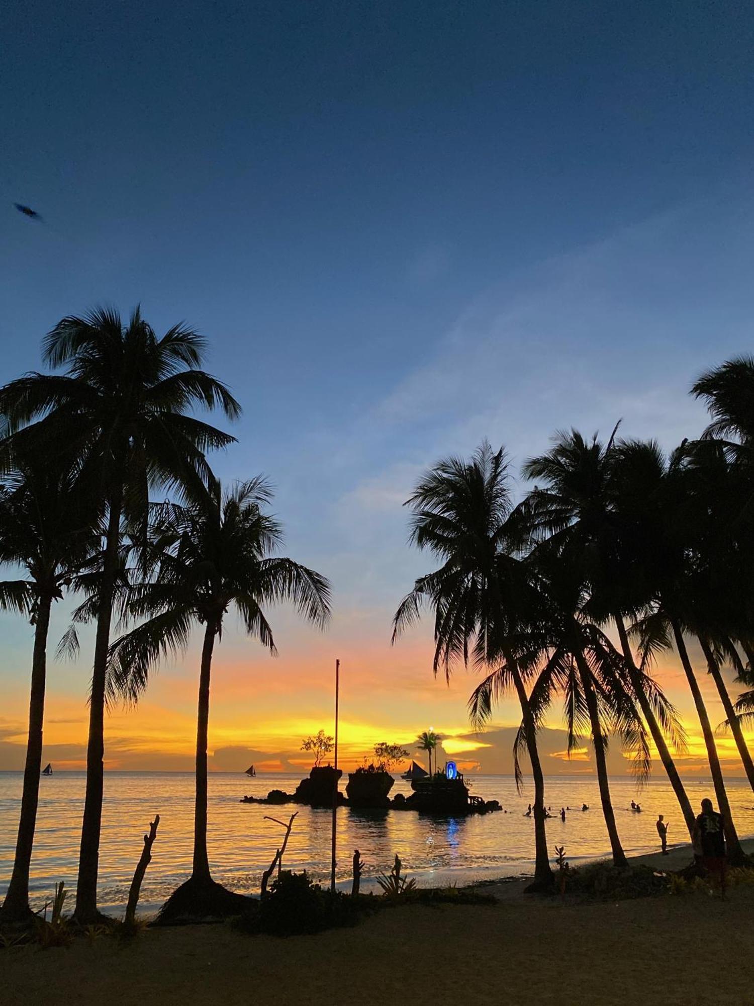 Seaworthy Boracay Resort *